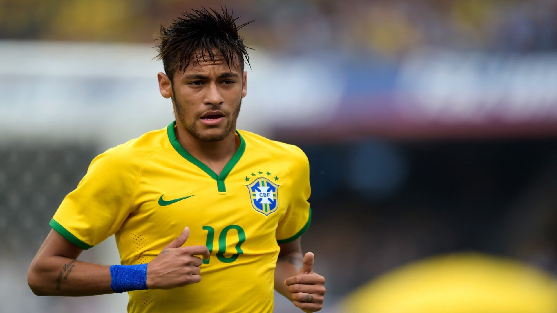 世界杯十六强:法国3比1波兰 莱万点球破门未能左右大局