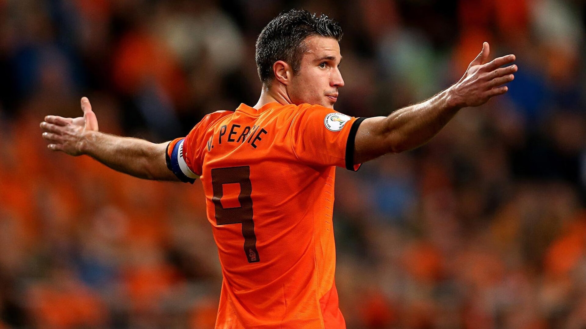 世界退役球星表演赛:卡卡、小罗、托雷斯同场竞技追忆青春